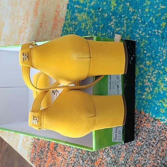 Sam Edelman Holmes Amber Yellow Kid Suede Sandals 8M - Picture 2 of 6